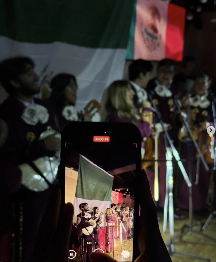 Fiesta de Independencia Mexicana en La Fábrica con mariachi